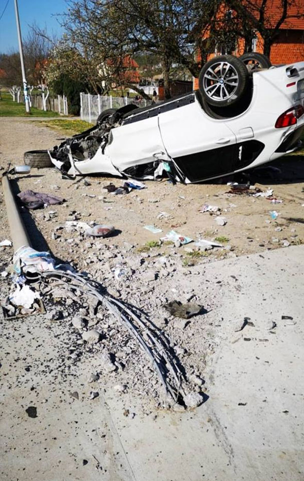 Unfall-Bijeljina-Wiener-Kennzeichen-BMW3