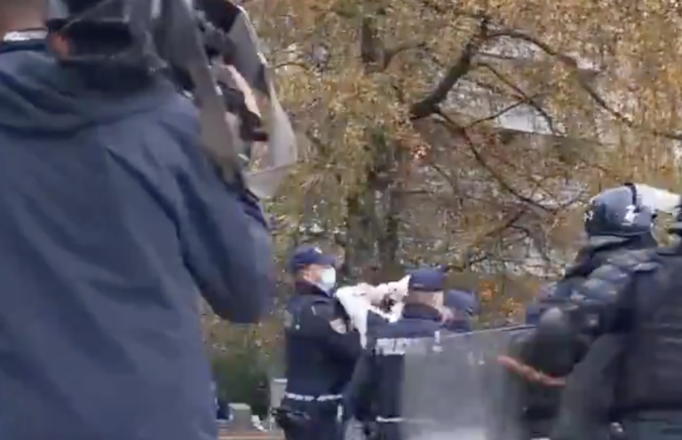 Slowenien: Wasswerwerfer-Einsatz gegen Demonstranten (VIDEO)