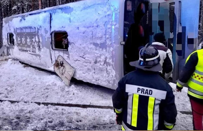 FEUERWEHR_SCHULBUS_PRAD