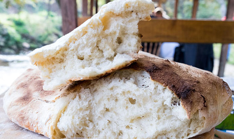 Lieblingsbrot der Serben: So machst du traditionelle Pogača