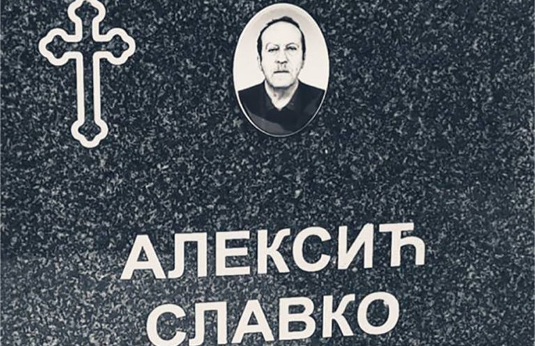 Suad aus Tuzla errichtete seinem Nachbarn Slavko ein Denkmal