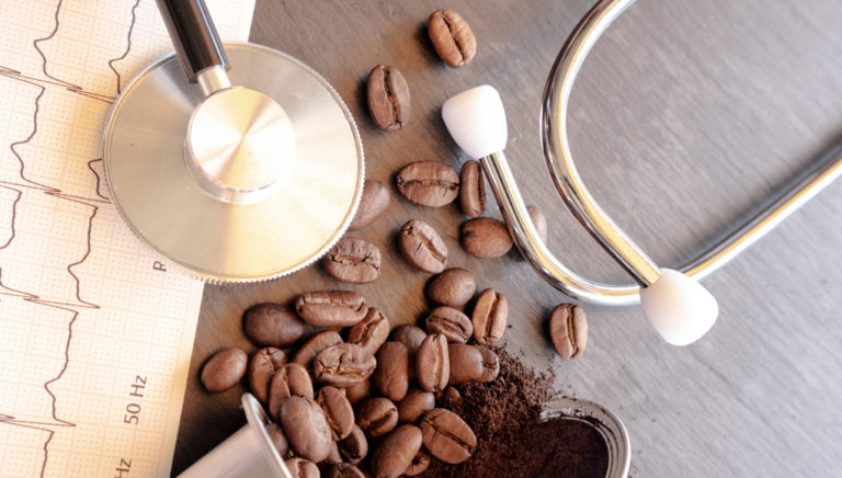 Dürfen Menschen mit Bluthochdruck Kaffee trinken?