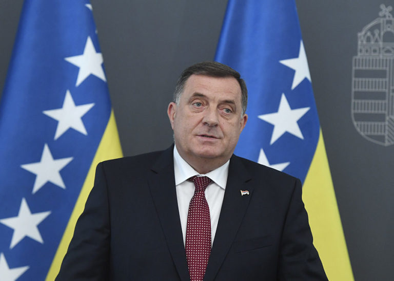 Bei dieser Gelegenheit plant Dodik die Unabhängigkeit von Republika Srpska