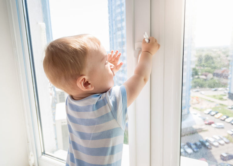 Kindergartenunfall – Kind fast ums Leben gekommen