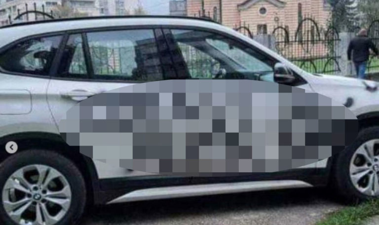 Heftige Botschaft: Betrogene Ehefrau beschmiert BMW von Liebhaberin (FOTO)