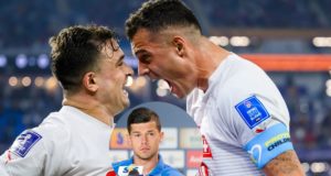 Jevtic mit Xhaka und Shaqiri