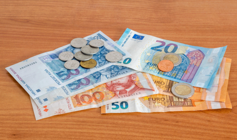 Noch im Urlaub? Hier die übriggebliebenen Kuna umtauschen