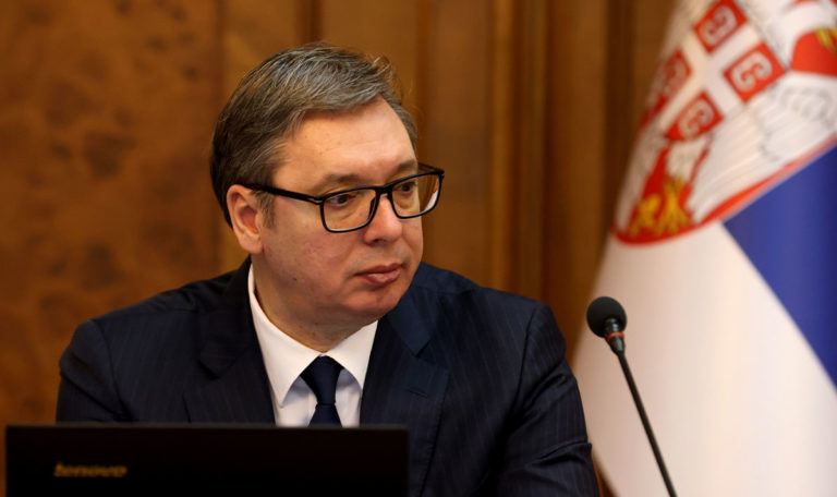 Hat Vucic eine Krankheit? Jetzt packt er aus!