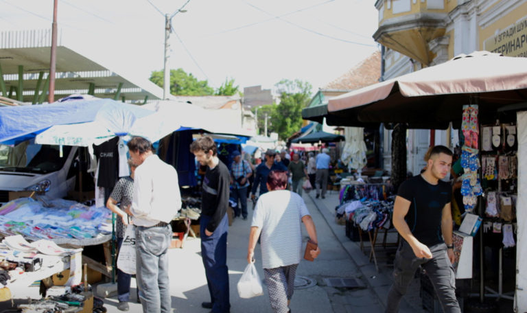 Balkan Stories: Zehn Hektar Kosovo