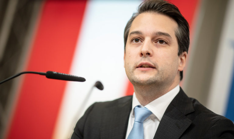 Gemeindebauten vor Kollaps? FPÖ schlägt Alarm!
