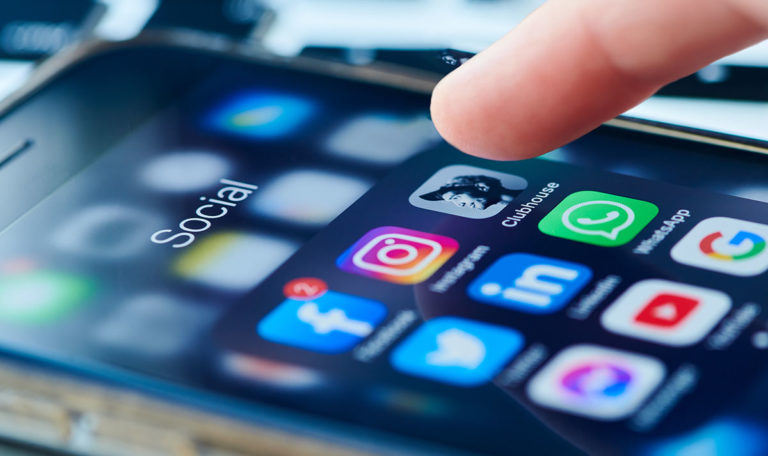 Social Media weniger schädlich als gedacht?