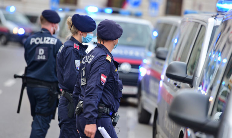 Brisante Wendung: Eskalierende Gewalt zwischen Tschetschenen und Syrern!
