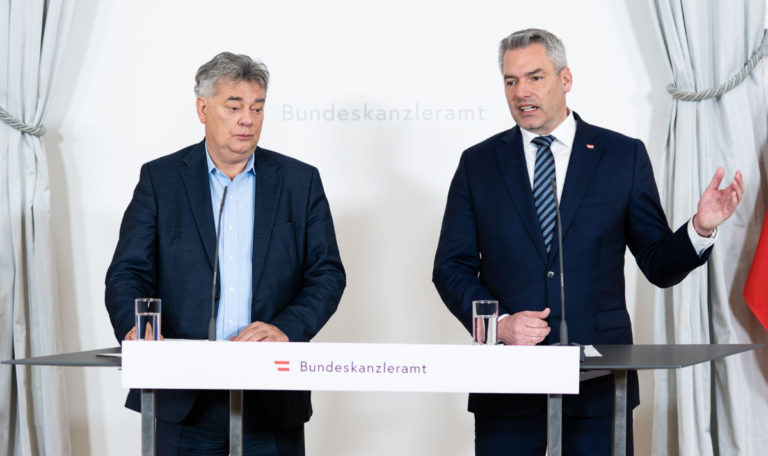 Österreichs Regierungszustimmung im freien Fall: Von 76 Prozent auf aktuell 27 Prozent