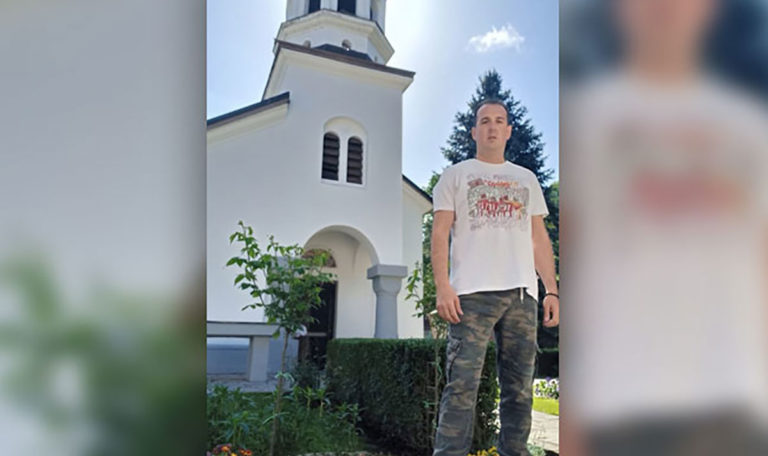 Serbe pilgert zu Fuß nach Ostrog