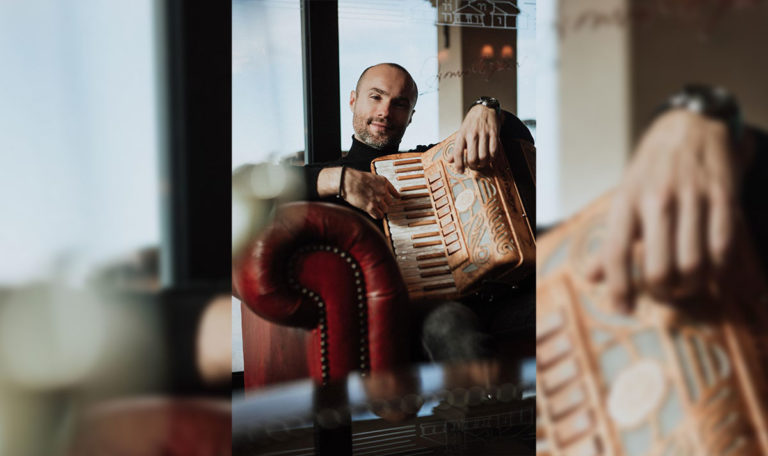 Aleksandar Sofronijevic – der Star mit der Harmonika