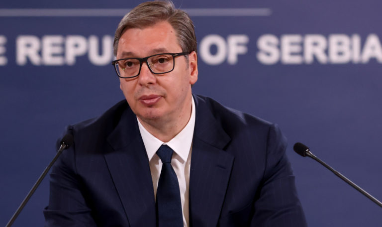 Serbiens Präsident Vucic will Waffengesetze verschärfen