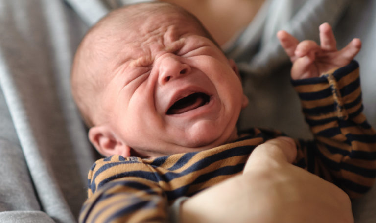 Eltern aufgepasst: Diese zwei Fehler machen Sie bei der Behandlung von Fieber bei Kleinkindern