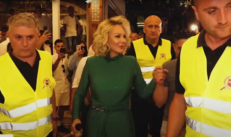 Hochzeit im Wert von einer Million Euro: Luxusfeier in Montenegro mit Lepa Brena und Sloba Radanovic