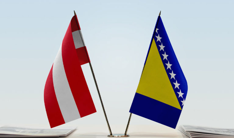 Bosnier wegen mutmaßlicher Kriegsverbrechen aus Österreich ausgeliefert