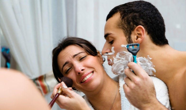 10 eklige Dinge, die Paare heimlich tun