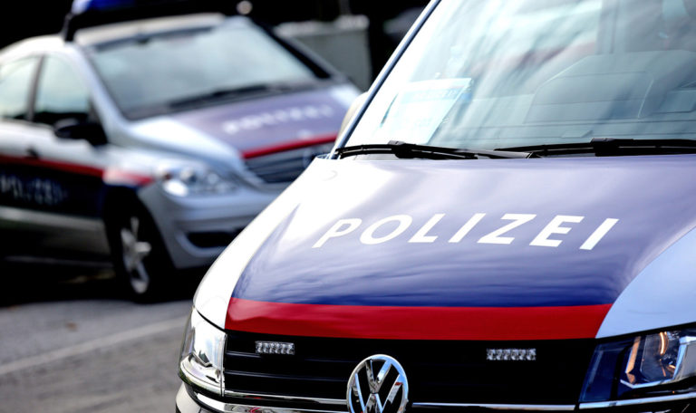 Familienstreit eskaliert: Mann stirbt nach Sprung aus Fenster