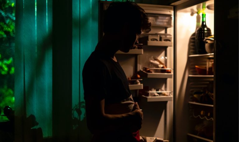 Studie zeigt: Abendessen vermeiden hilft gegen Fettleibigkeit
