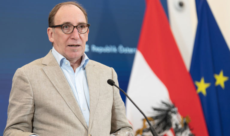 Ärztemangel: Rauch kritisiert Vorstoß gegen „Numerus-clausus-Flüchtlinge“