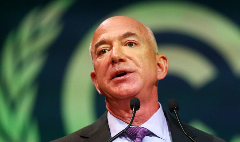 „Feindseliger Akt!“: Trump attackiert Bezos scharf