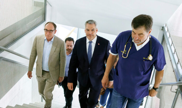 Zukunft der Medizin in Österreich: bald nur noch Privat?