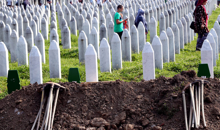 Srebrenica: Eine unvergessene Tragödie, 28 Jahre danach!