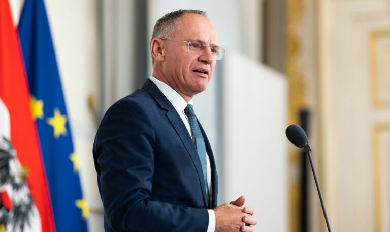 Rückgang der Asylanträge um 29 Prozent in Österreich