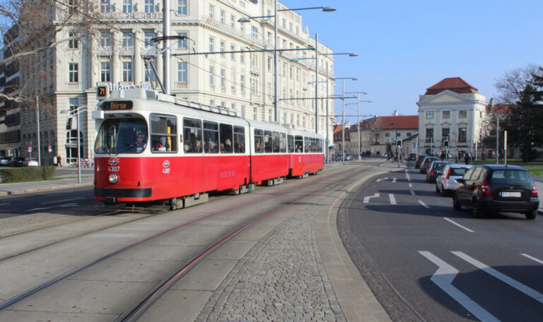 Keine Teuerung: Wiener Linien halten Ticketpreis noch stabil