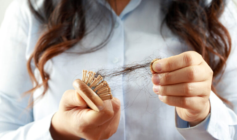 Welche Shampoos zu Haarausfall führen können