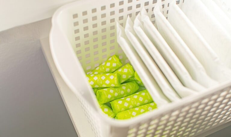Kostenfalle: Hohe Ausgaben für Menstruationsartikel belasten Frauen