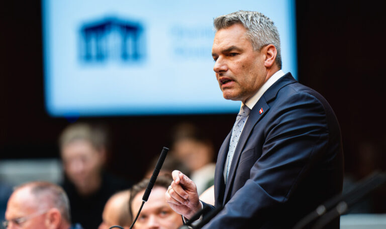 Widerstand: Nehammers Sicherheitspaket gescheitert