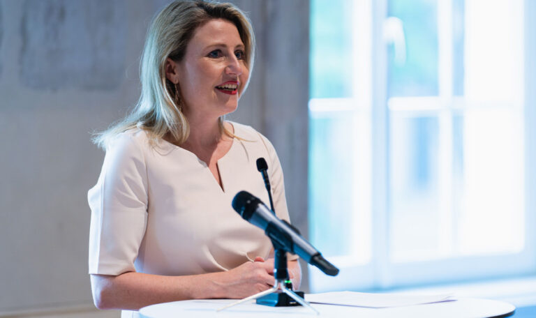 Kein Budget, keine Pädagogen: ÖVP-Kinderbetreuung als „Marketingschmäh“?
