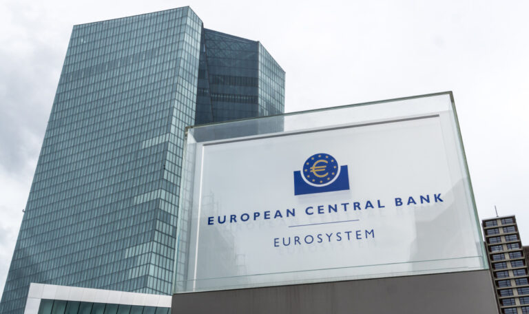 Zum zehnten Mal: Zentralbank hebt Leitzins erneut an