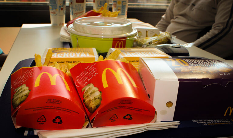 Fast-Food: SPÖ fordert strengere Lebensmittelwerbung und Mogelpackungen