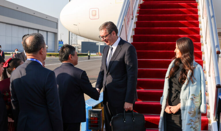 Neue Seidenstraße: China und Serbien unterzeichnen Freihandelsabkommen