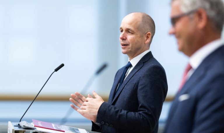 Pensionsreform: Antrittsalter soll auf 67 steigen