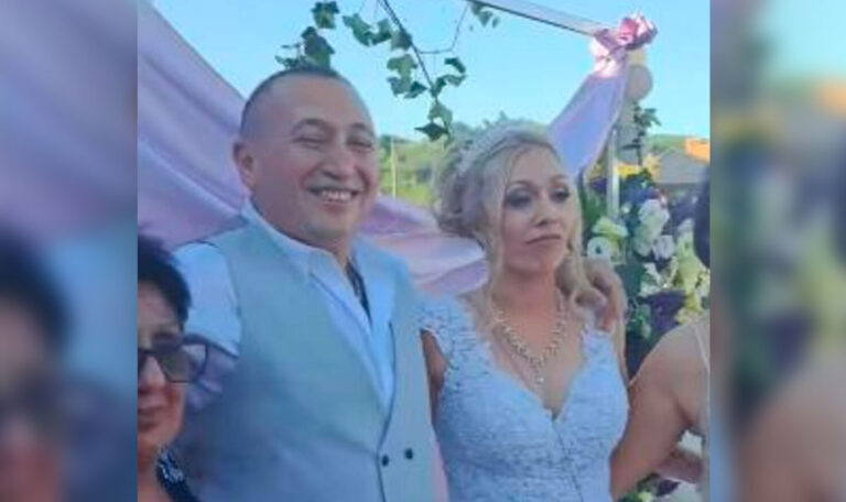 Altersunterschied kein Hindernis: Traditionelle serbische Hochzeit erobert Herzen! (VIDEO)