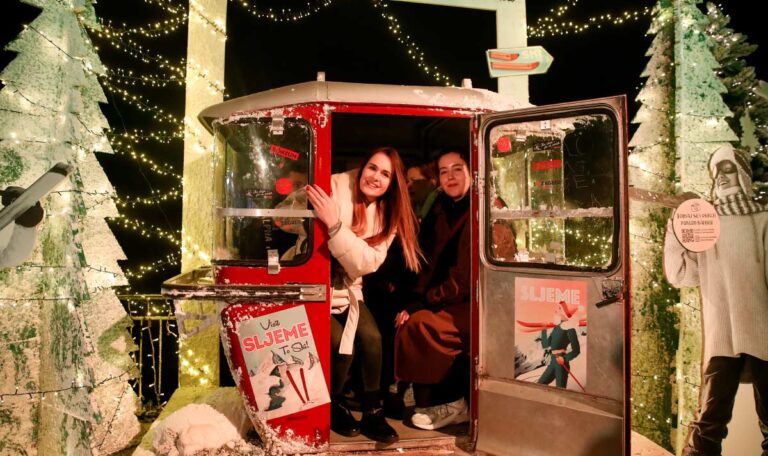 Balkan-Hauptstädte, die im Weihnachtsglanz erstrahlen (FOTOS + VIDEOS)