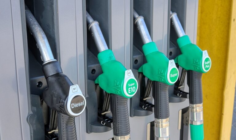 Spritpreis: Slowenien und Kroatien locken Autofahrer