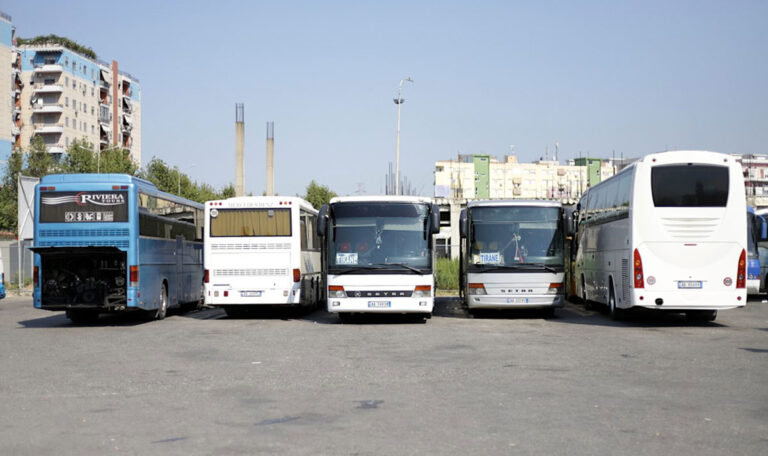 Balkan Stories: Die Busse sterben am Balkan aus