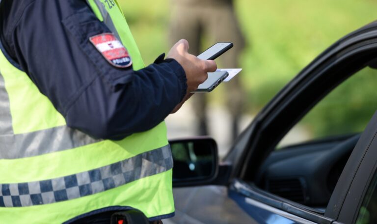 EU-Parlament stimmt für EU-weiten Führerscheinentzug
