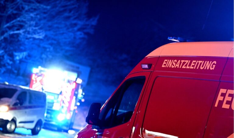 Alkolenker (92) verursacht Horror-Crash (FOTOS)