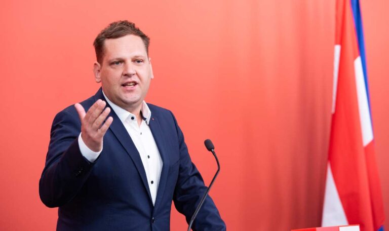 FPÖ und SPÖ wollen sofortige Neuwahl beantragen