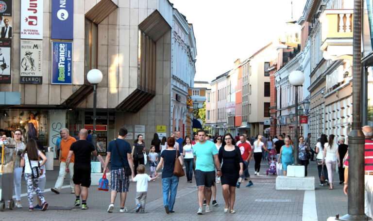 Balkan Stories: Banja Luka muss Tirana werden