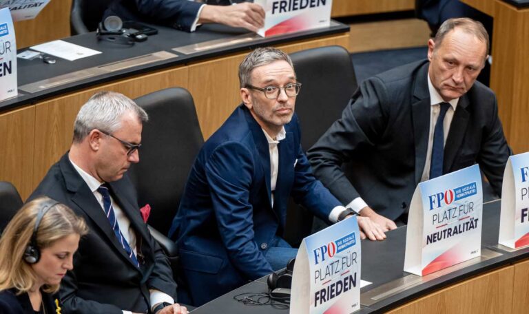 Strafzahlung an FPÖ! ÖVP muss wegen übler Nachrede zahlen