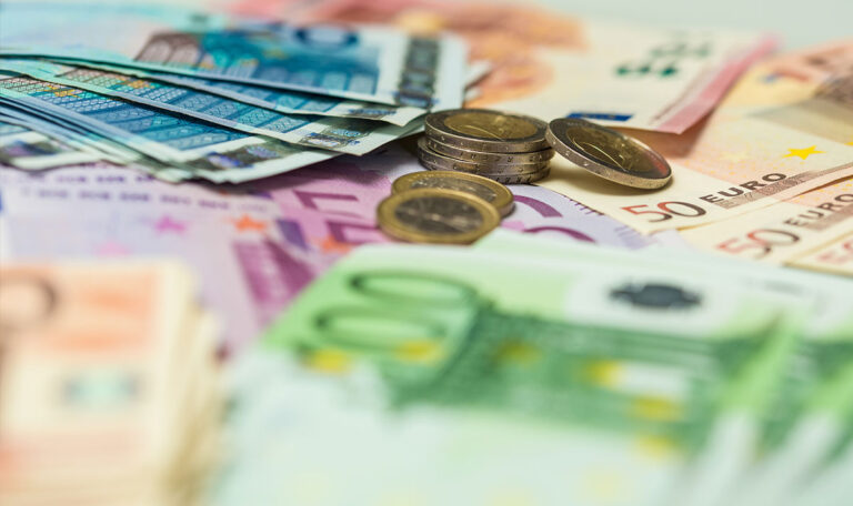 Neue Gebührenbefreiung: So könnt ihr viel Geld einsparen
